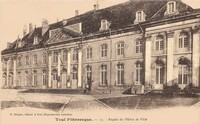 L'Hôtel de Ville 