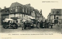 Pontivy - Le Marché aux légumes et fruits - Place Egalité