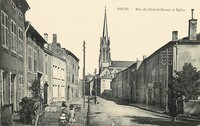 Rue du Général Nassoy et Eglise