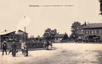 La Gare et l'arrivée du Tortillard