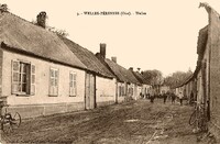 Welles-Pérennes - Une Rue du Village