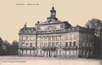 L'Hôtel de Ville 