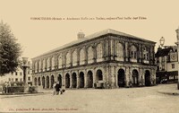 Ancienne Halle aux Toiles, aujourd'hui Salle des Fêtes