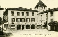 La Mairie et l'Église Basque