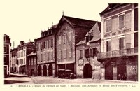 Place de L'Hôtel de Ville 