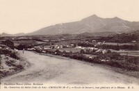 Urrugne - Route de Socorri, vue générale et la Rhune