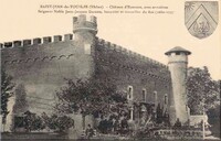 Château d'Ecossieu avec armoiries