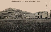 Ternand - Le Buffet de la gare et le Bourg