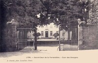 Sacré-Cœur de la Ferrandière - Cour des Oranges