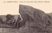 Roche de la Grenouille. Route d'Yzeron à Thurins