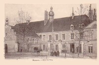 L'Hôtel de Ville 