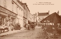 La Place Saint-Etienne un jour de Marché