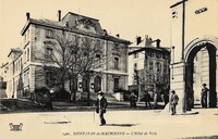 L'Hôtel de Ville 