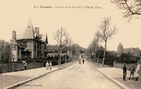 Aumale - Avenue de la Gare et la Villa des Houx