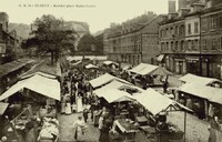 Marché place Saint-Louis