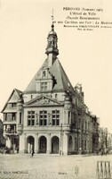 L'Hôtel de Ville 