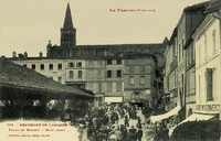 Beaumont-de-Lomagne - Place du Marché