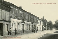 La Mairie et les Ecoles