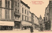 La Grande Rue et Clocher St-Pierre