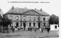Lachapelle-sous-Rougemont - Mairie et École