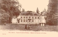 Façade Ouest du Château . Maison de Retraite du Cinéma