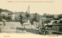 restes de remparts et débris du Château seigneurial du XIIIe siècle