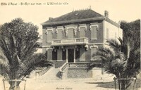 L'Hôtel de Ville 