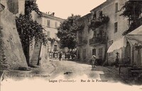 Lagnes - Rue de la Fontaine