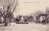 L'Isle-sur-la-Sorgue - La Place Gambetta