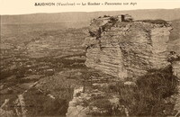 Saignon - Le Rocher -Panorama sur Apt