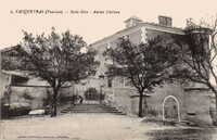 Vacqueyras - École libre - Ancien Château