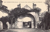 La Porte des Lions, entrée de l'Abbaye de la Blanche