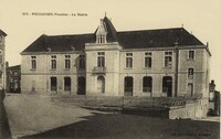 Pouzauges - La Mairie