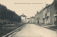 Lussac-les-Châteaux - Rue de L'Hôtel de Ville