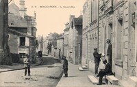 Moncontour - La Grande Rue