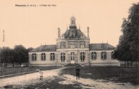 L'Hôtel de Ville 