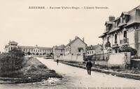 Avenue Victor-Hugo. L'École Normale